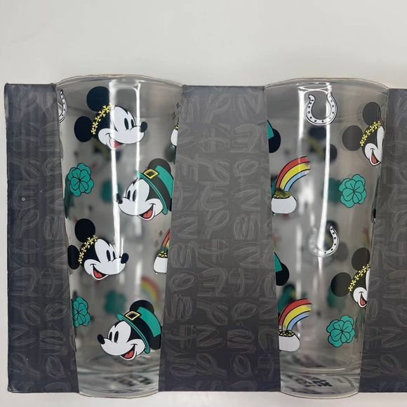NEW Disney Mickey Mouse Minnie Shamrock St Pattys Rainbow Glasses Tumblers 16 OZ - Picture 2 of 4